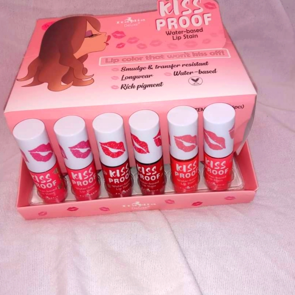 6 Lip stain